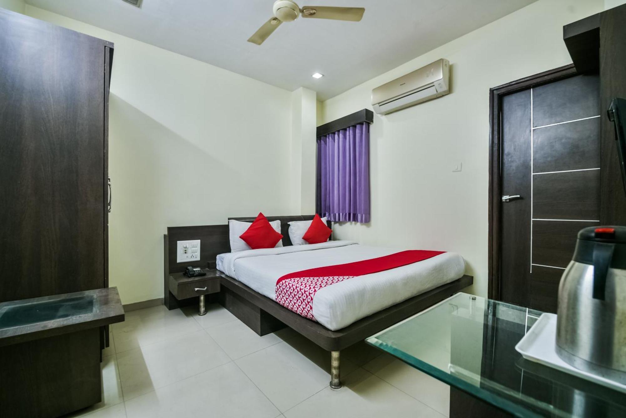 Hotel Ajanta Hamirgarh Buitenkant foto